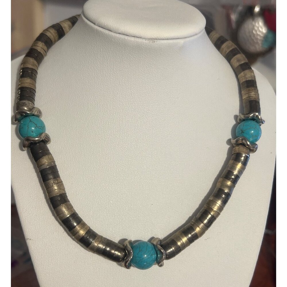 Vintage Silver Tone Turquoise Color Bead Necklace Choker Coller Adj 15" + 2"